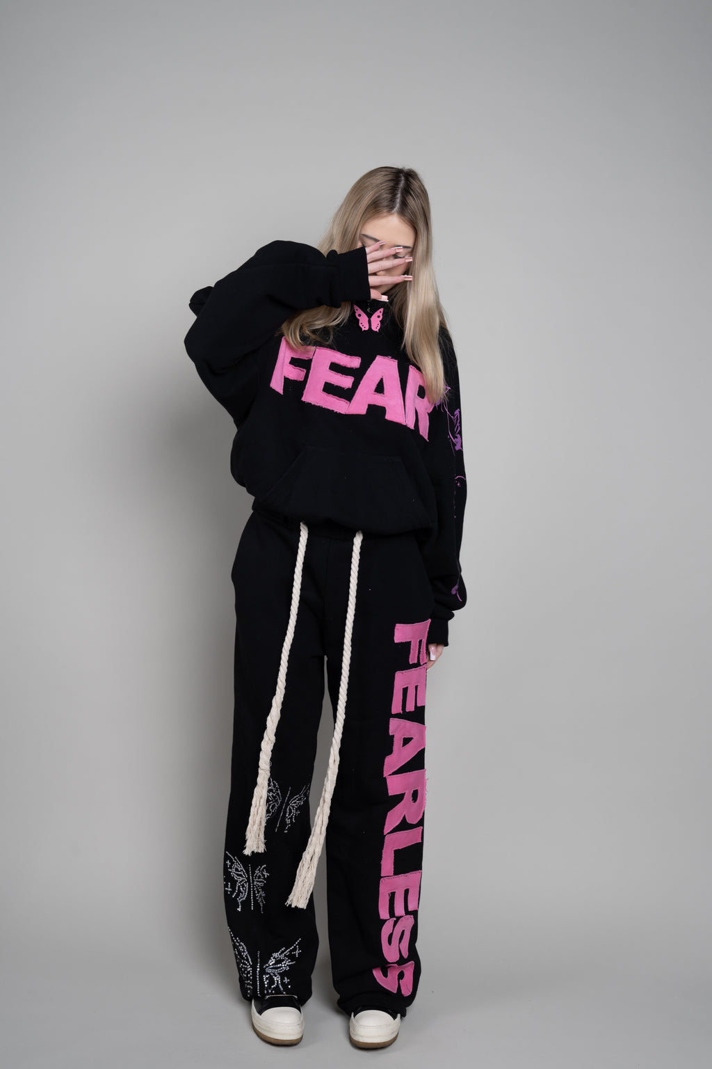 FEARLESS sweatpants