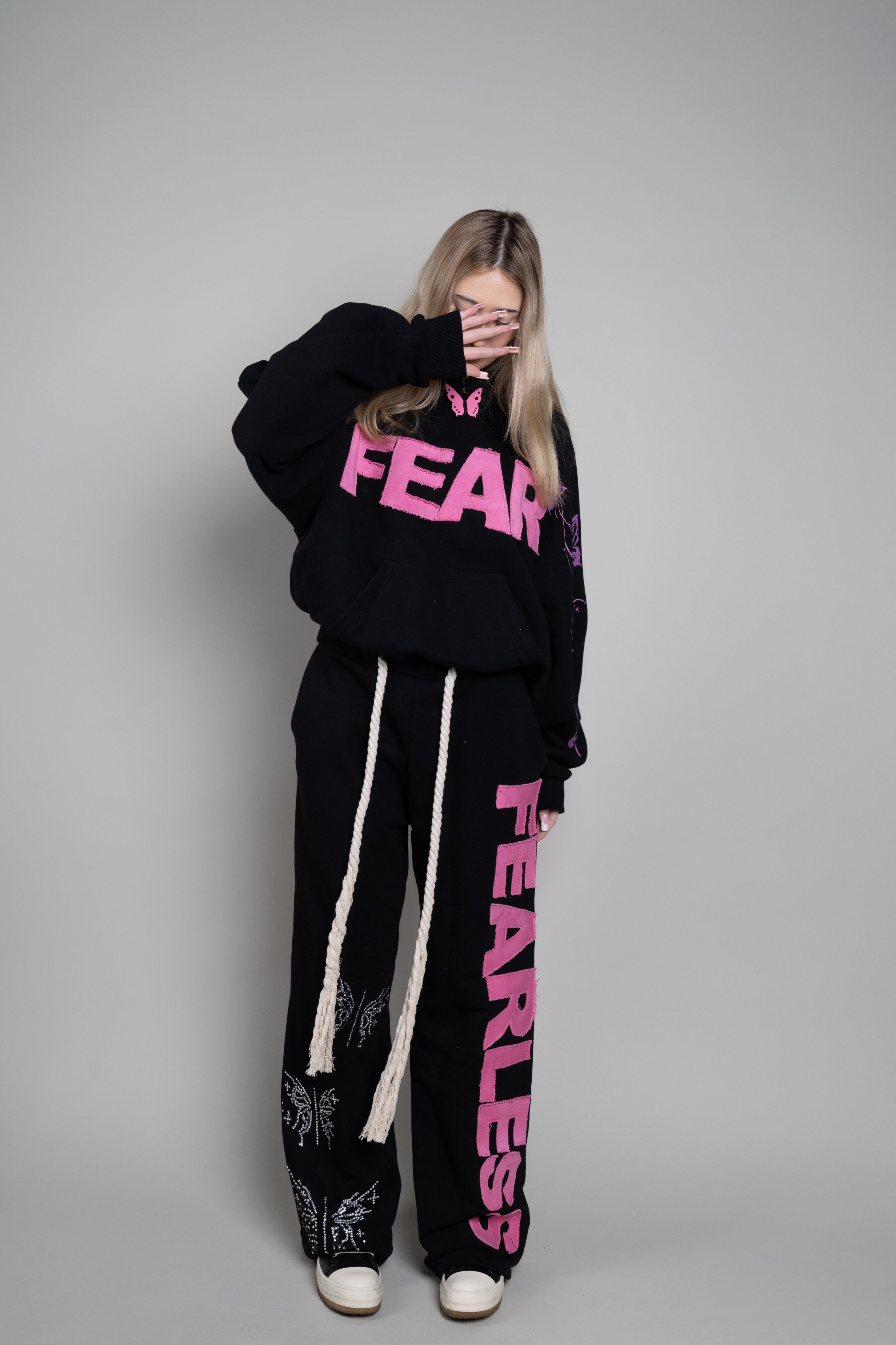 FEARLESS sweatpants