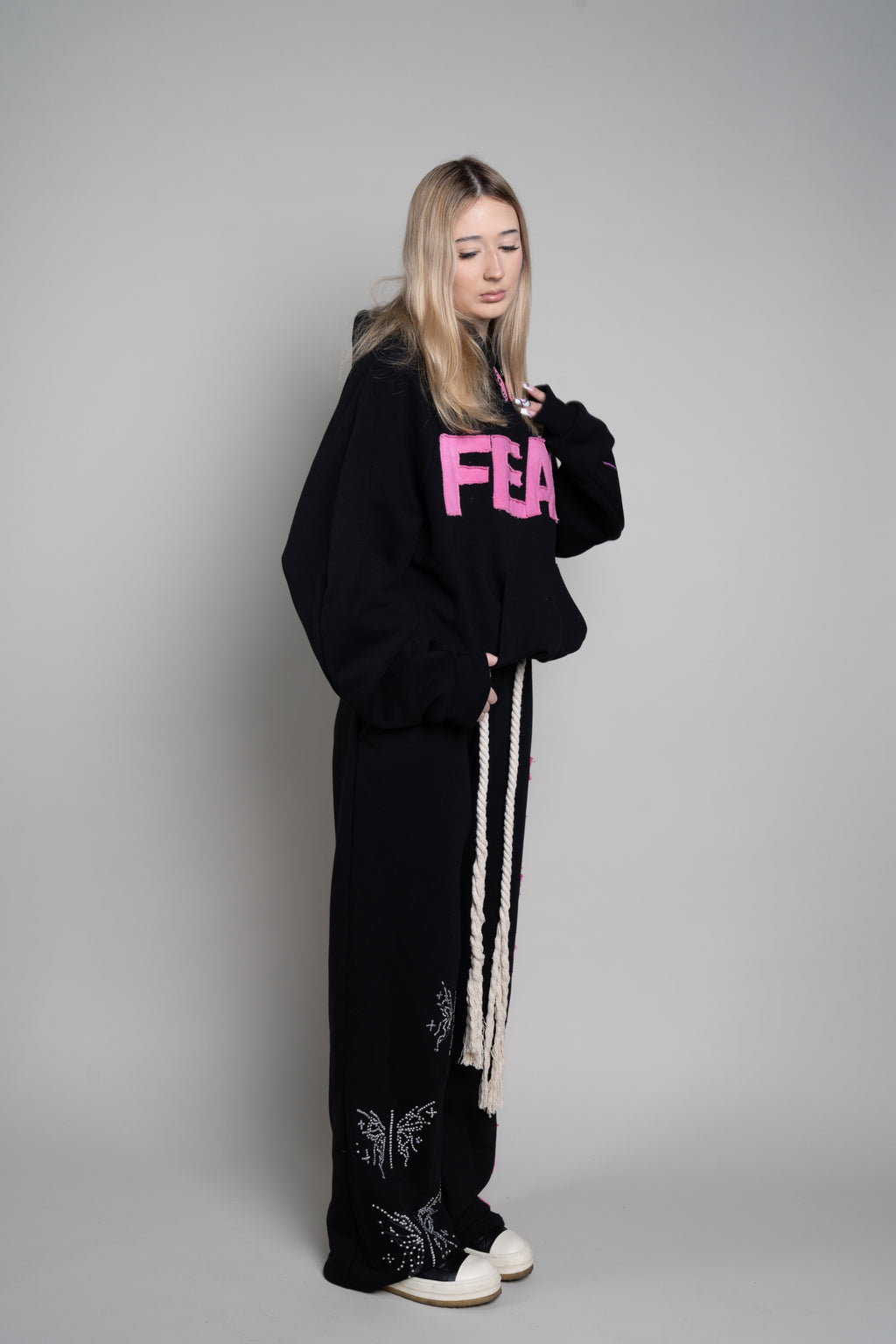 FEARLESS sweatpants