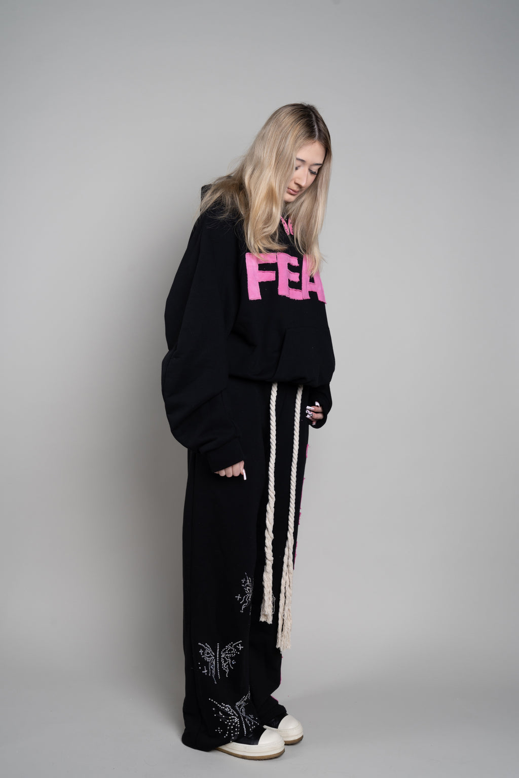 FEARLESS sweatpants