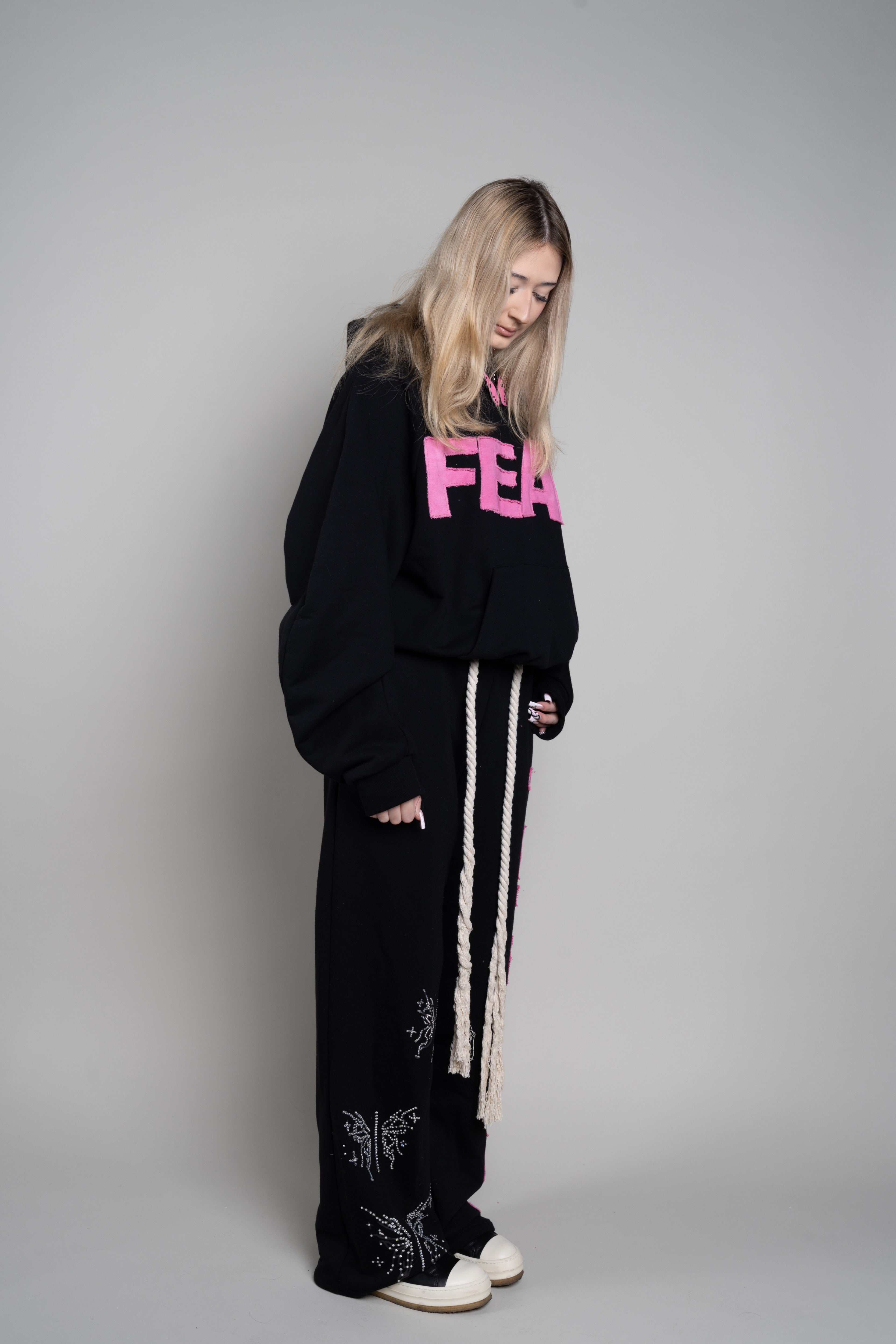 FEARLESS sweatpants